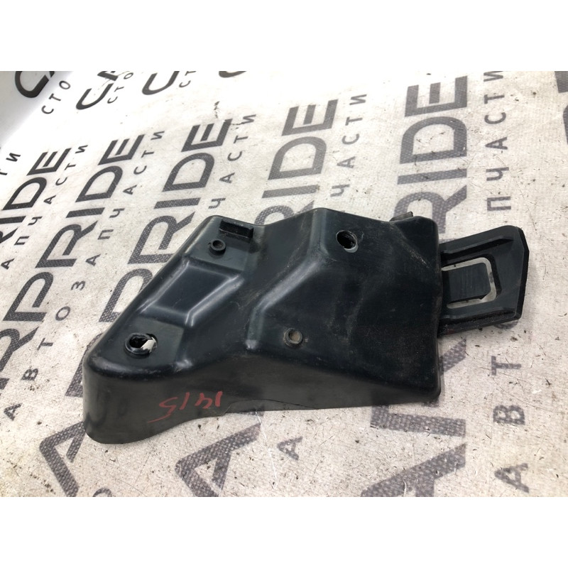 Крепление бампера (кузов и элементы) FORD Focus MK3 2013 2.0 CP9Z17788B