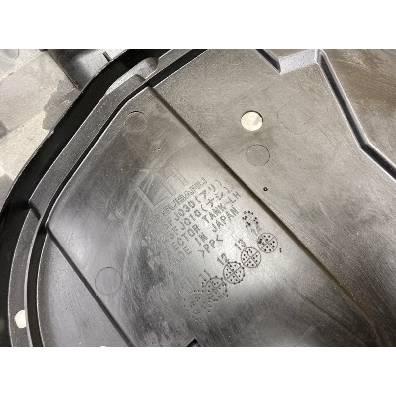 Защита днища (кузов и элементы) Subaru XV Crosstrek GP 42045fj030