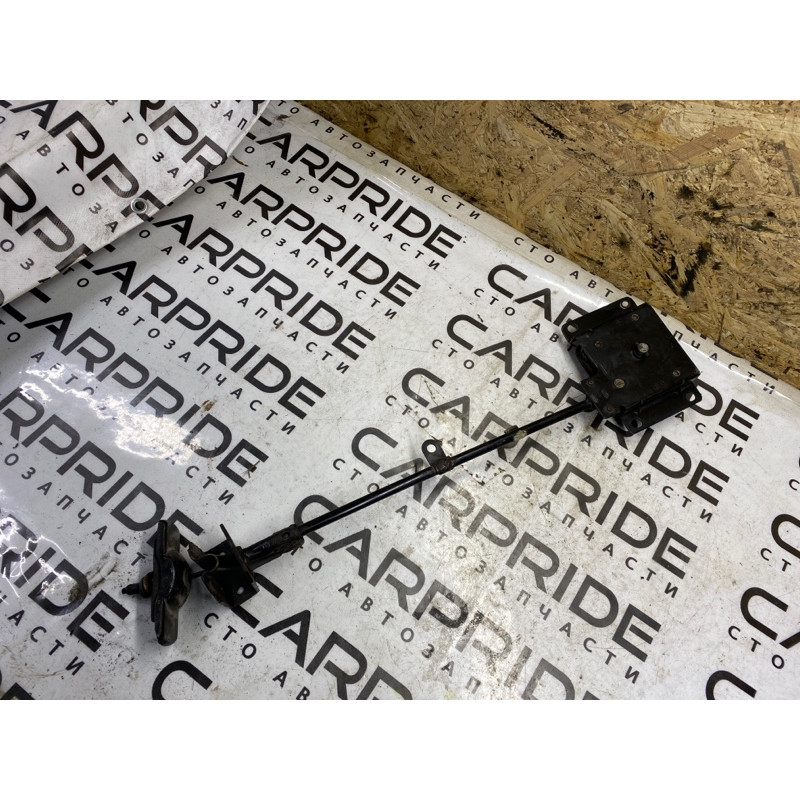 Крепление запасного колеса (кузов и элементы) Toyota Sienna XL30 5190008040