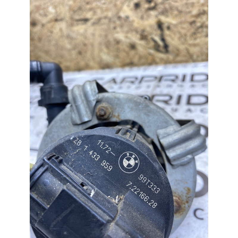 Насос вторинного повітря (вихлопна система) Bmw 5-series E39 11721433959