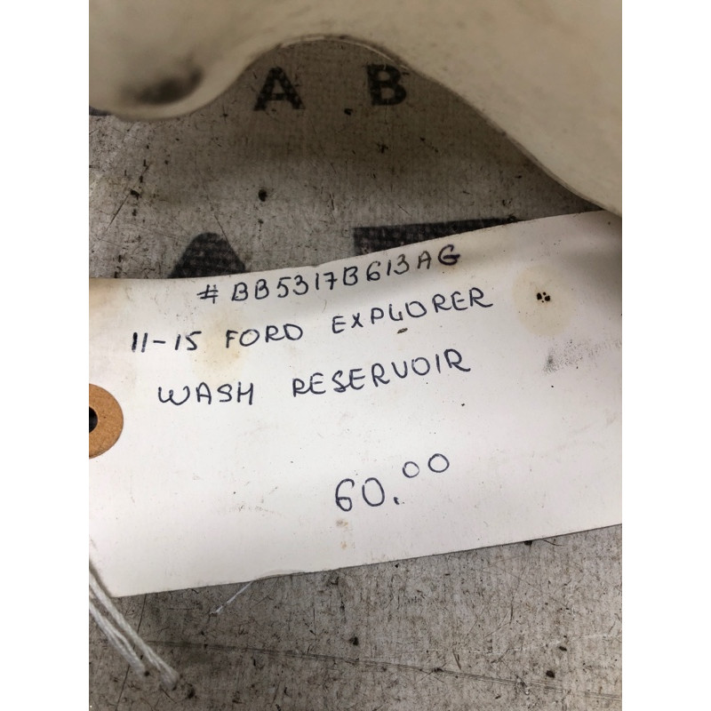 Бачок омывателя (кузов и элементы) Ford Explorer MK5 2014 3.7 bb5317b613ag