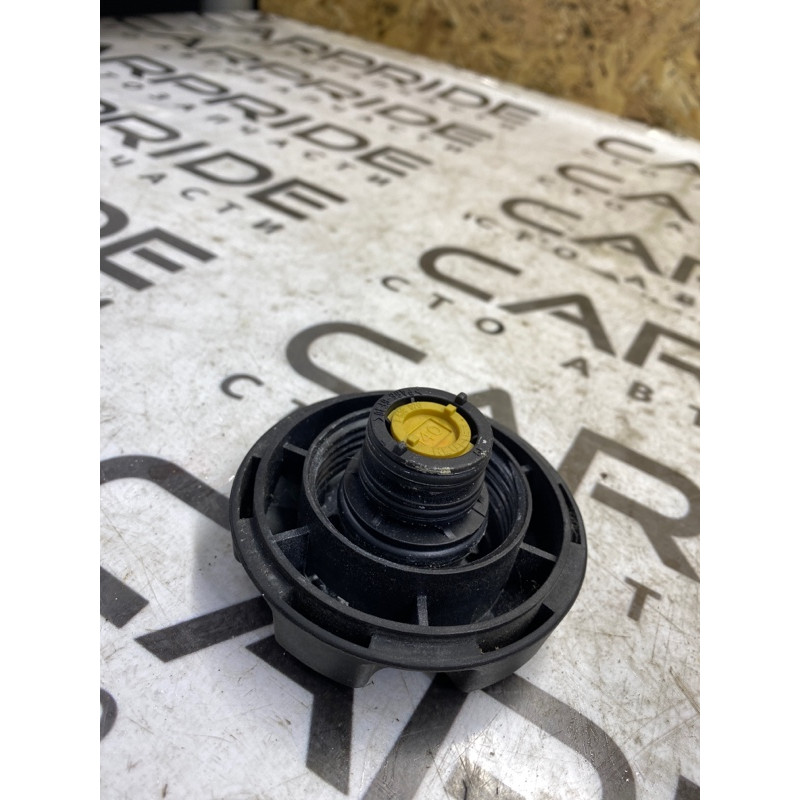 Крышка расширительного бачка (система охлаждения) Bmw 3-series E90 17117639020