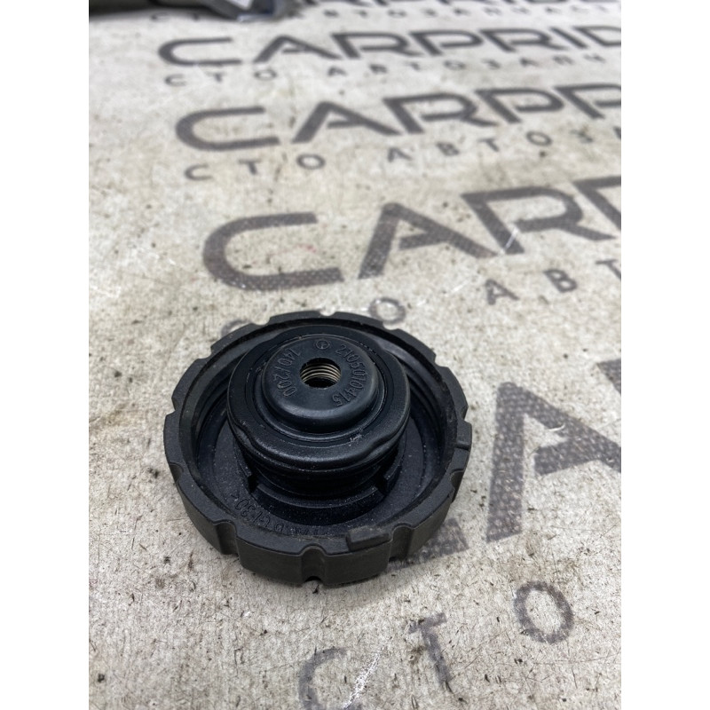 Крышка расширительного бачка (система охлаждения) Mercedes-Benz E-class W210 A2105010415