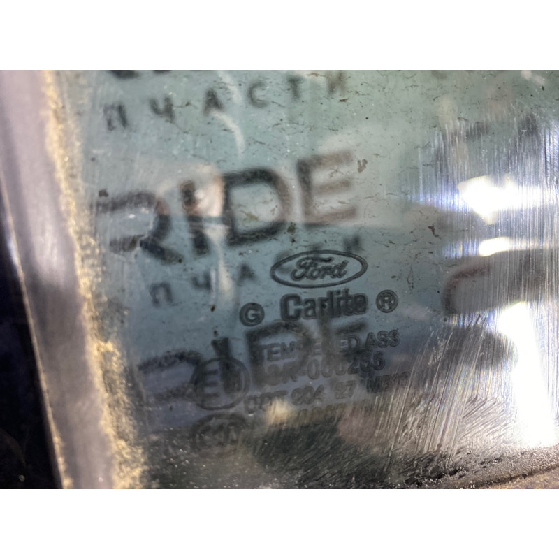 Стекло (кузов и элементы) Ford Explorer MK5 2017 3.7 BB5Z7825712B