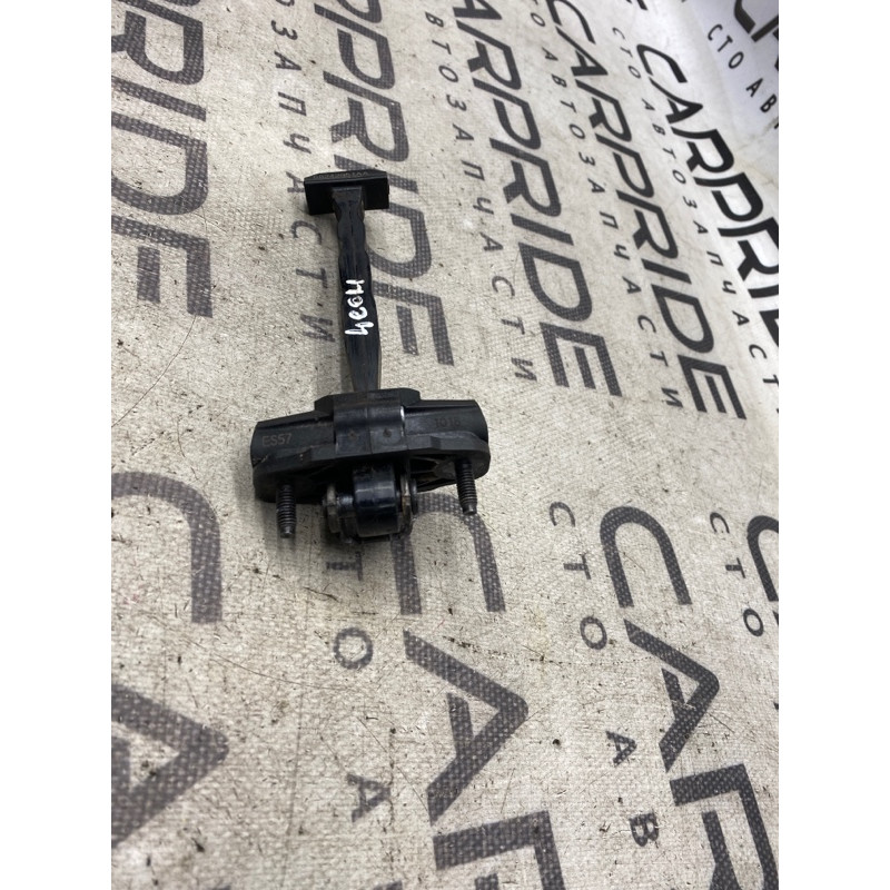 Ограничитель двери (кузов и элементы) Jeep Compass MP 2018 2.4 68242951aa
