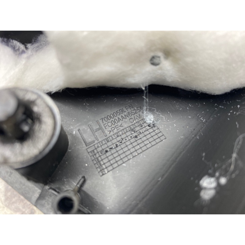 Молдинг двери (уголок) внутренний (кузов и элементы) Jeep Compass MP 2018 2.4 5US41DX9AB