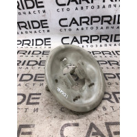 Крепление запасного колеса