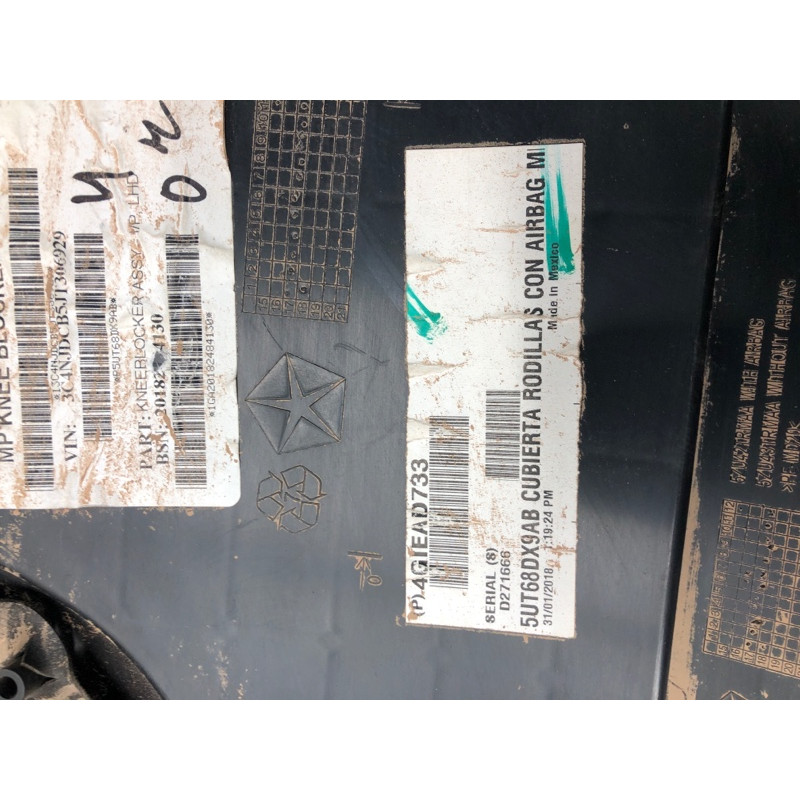 Пластик под рулевой (салон) Jeep Compass MP 2018 2.4 5UT68DX9AB