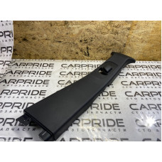 Обшивка стойки центральная