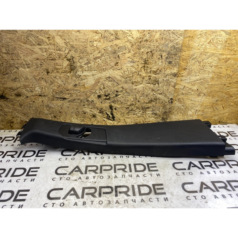 Обшивка стойки центральная (салон) Dodge Durango WD 2015 5.7 HEMi 01540100blr