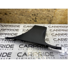 Обшивка стойки центральная