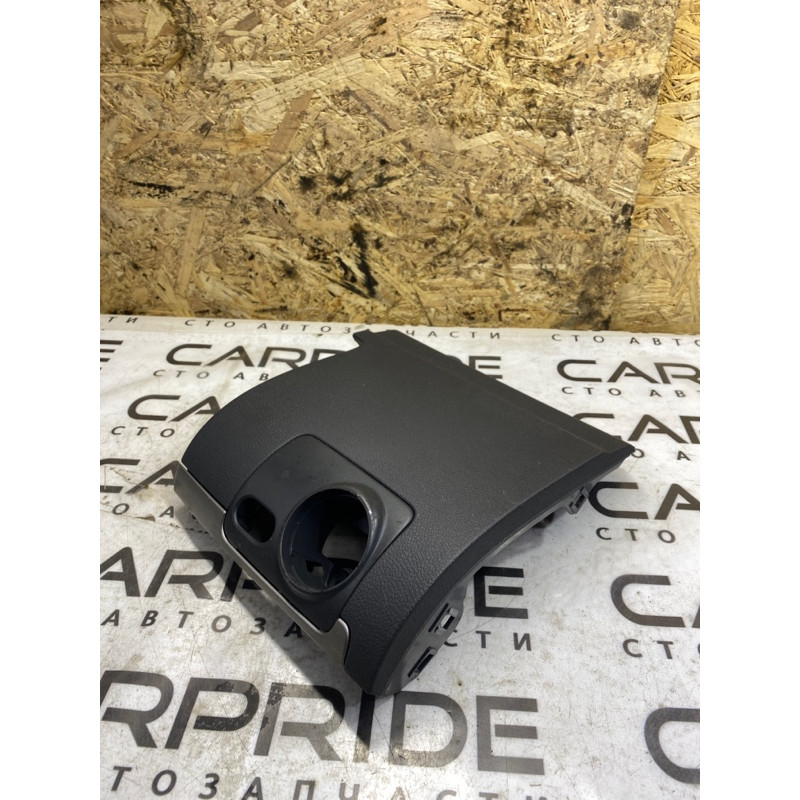 Накладка торпеды (салон) Volkswagen Golf 1K 2.5 1k1858367