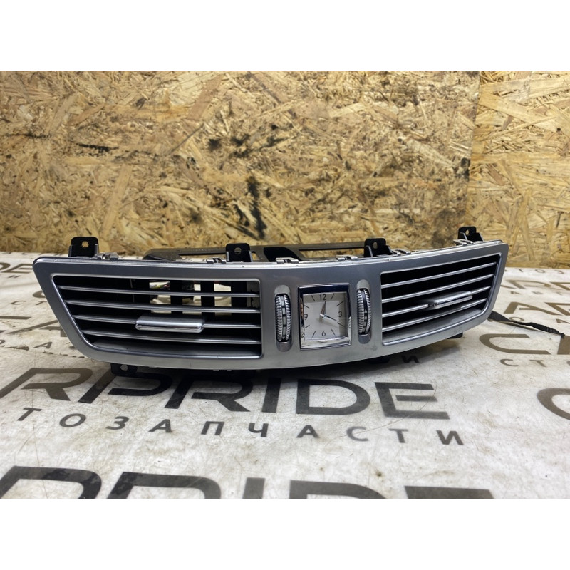 Центральный дефлектор салона (салон) Mercedes-Benz S-class W221 a2218300954s