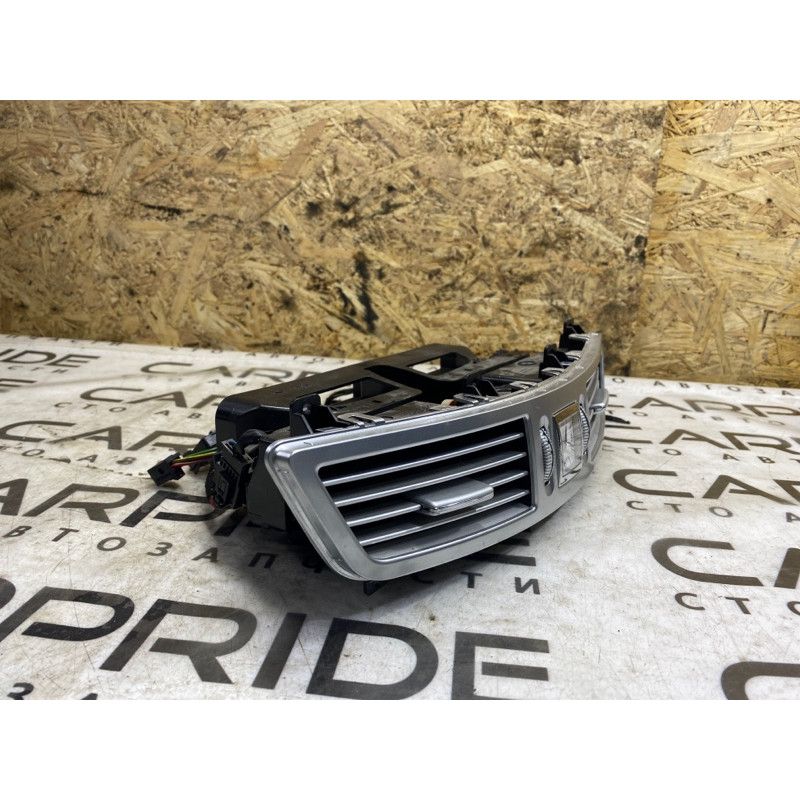 Центральный дефлектор салона (салон) Mercedes-Benz S-class W221 a2218300954s