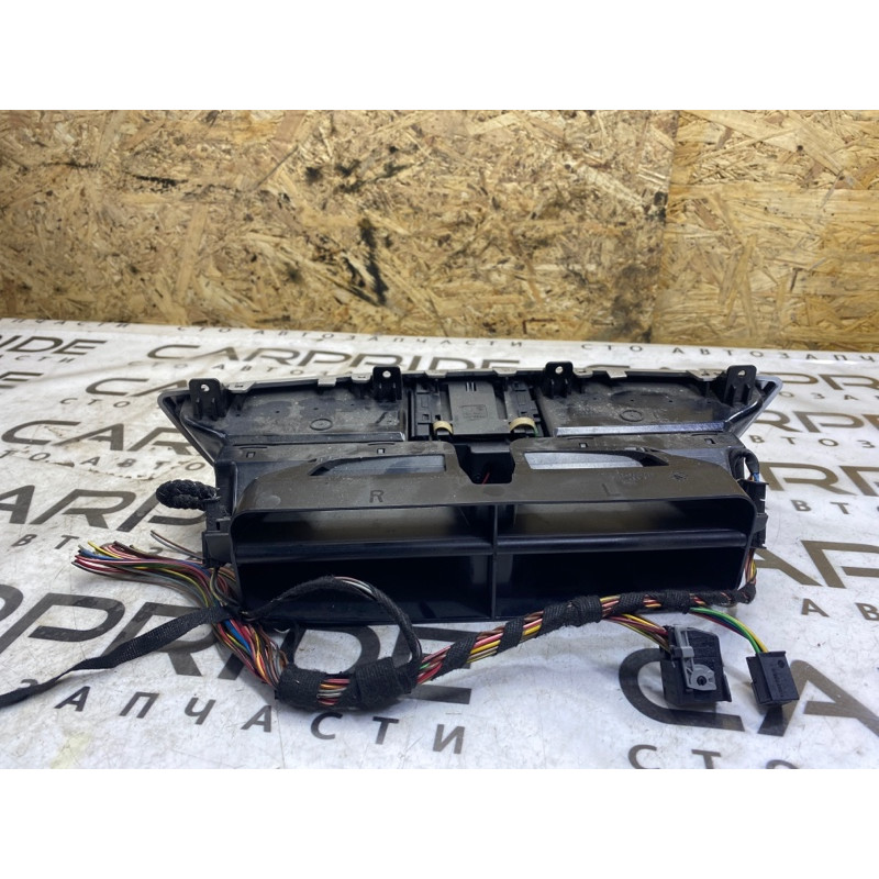 Центральный дефлектор салона (салон) Mercedes-Benz S-class W221 a2218300954s