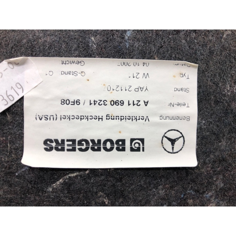 Обшивка крышки багажника (салон) Mercedes-Benz E-class W211 2008 3.5 a2116903241