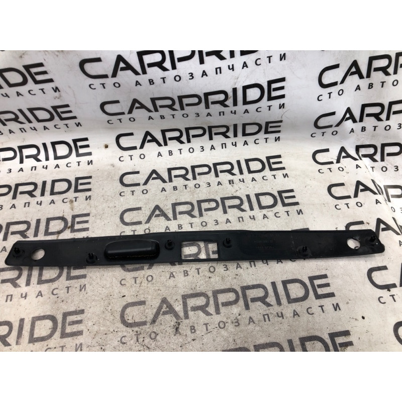 Накладка крышки багажника (кузов и элементы) Mercedes-Benz E-class W211 2008 3.5 a2117500193