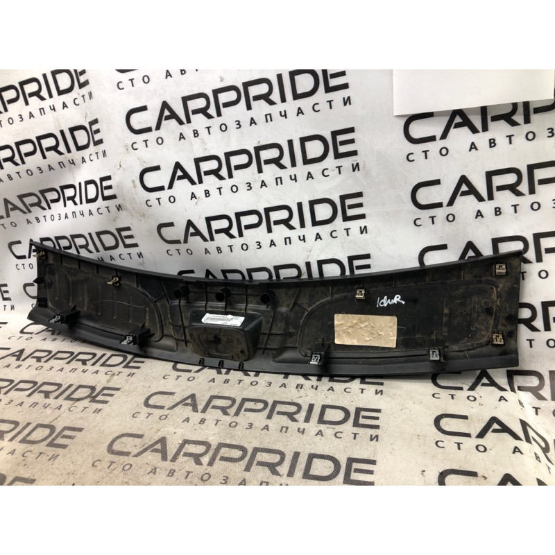 Накладка замка крышки багажника (салон) Dodge Durango WD 2015 5.7 HEMi 1GW67DX9AC