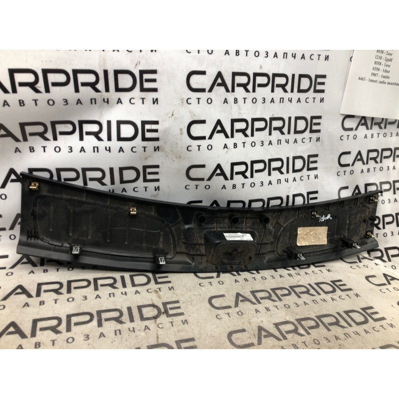 Накладка замка крышки багажника (салон) Dodge Durango WD 2015 5.7 HEMi 1GW67DX9AC