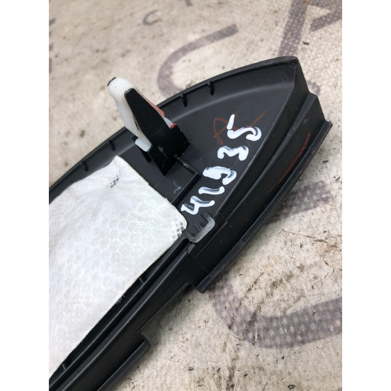 Накладка торпеды боковая (салон) KIA Sorento UM 2013 2.4 847651u001va