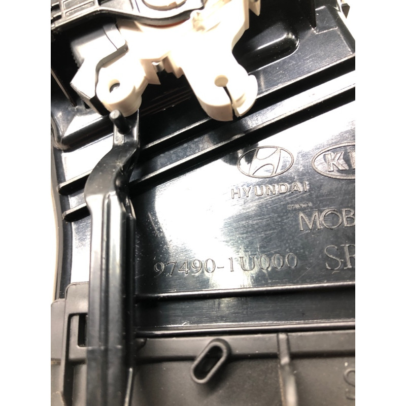 Дефлектор воздуховода (салон) KIA Sorento UM 2013 2.4 974901U000VA