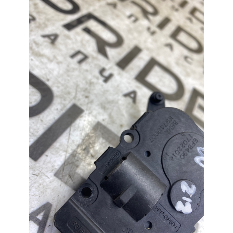 Привод заслонки отопителя (отопление и кондиционирование) Mercedes-Benz E-class W212 412650750