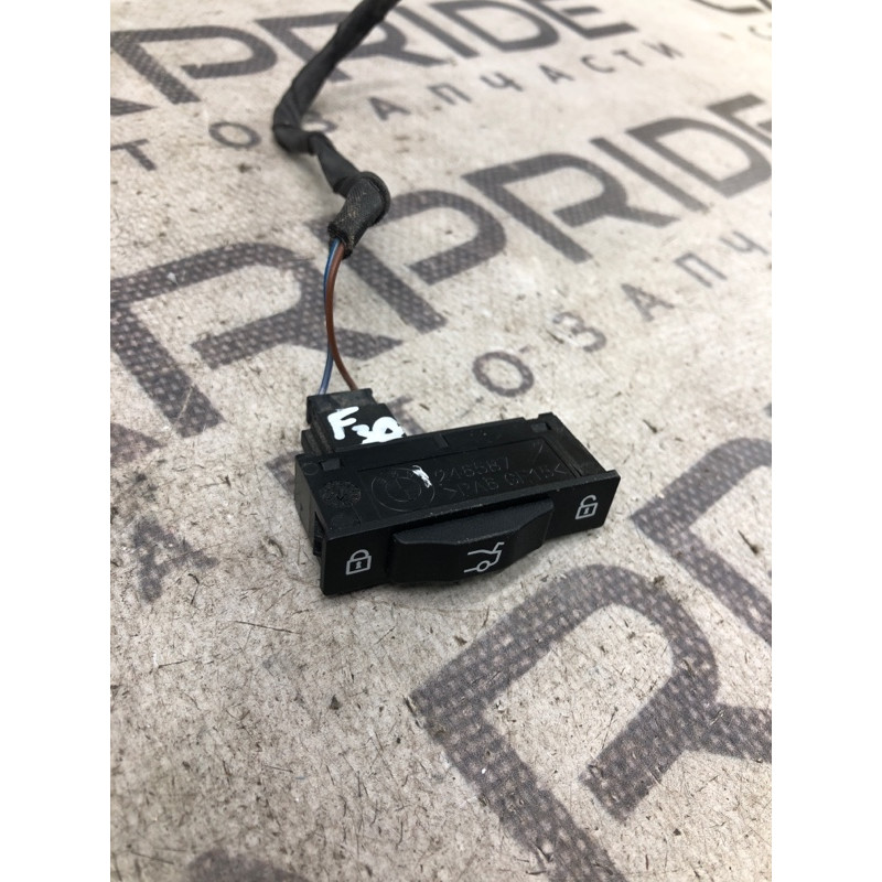 Кнопка відкривання кришки багажника (електрика / кнопки) BMW 3-series F30 2014 N20B20 61319253779