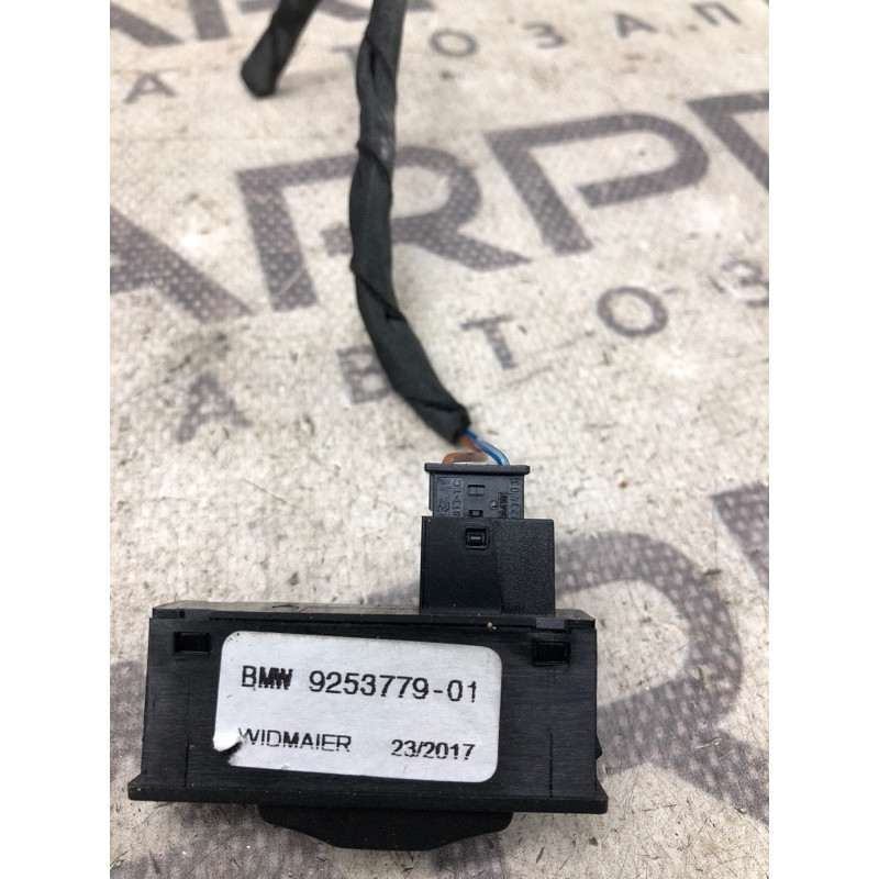 Кнопка відкривання кришки багажника (електрика / кнопки) BMW 3-series F30 2014 N20B20 61319253779