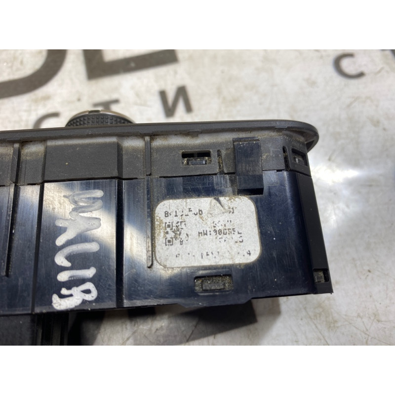 Переключатель света (электрика) Chevrolet Malibu 9 84192536