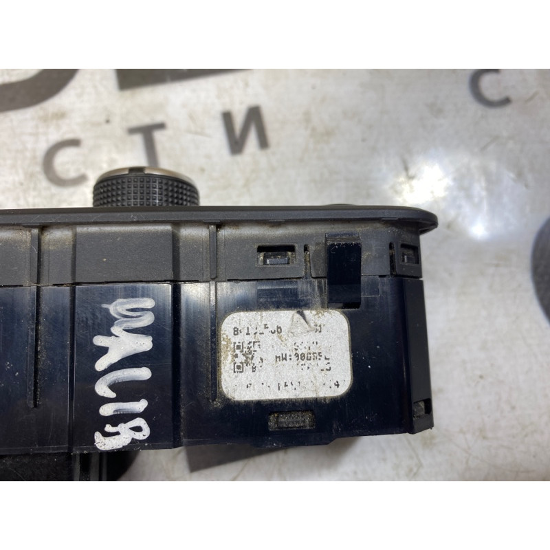 Переключатель света (электрика) Chevrolet Malibu 9 84192536