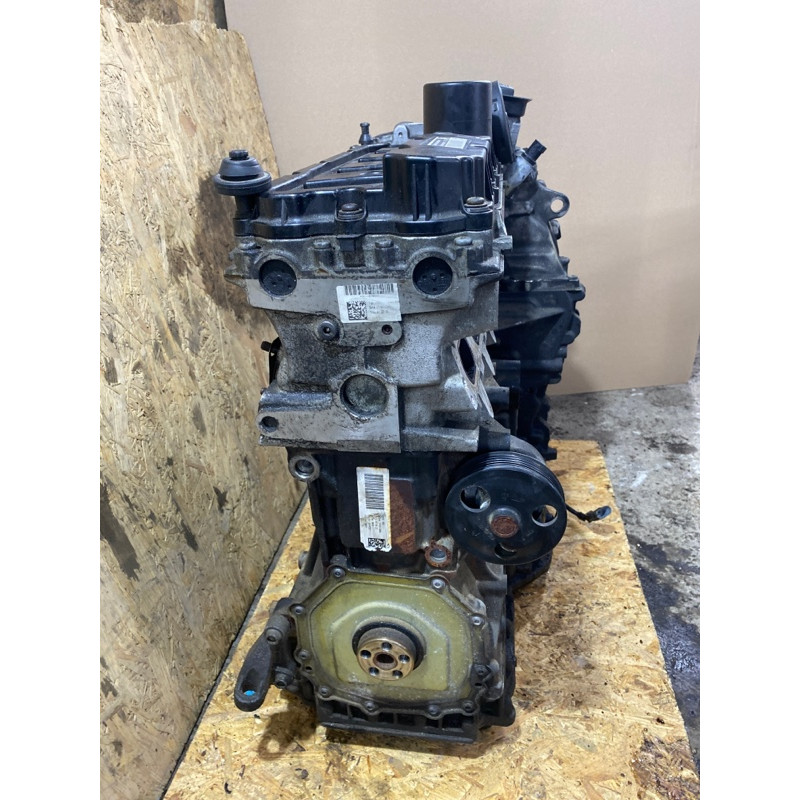 Двигатель (двигатель и элементы) Volkswagen Golf 1K 2.5 07k103023