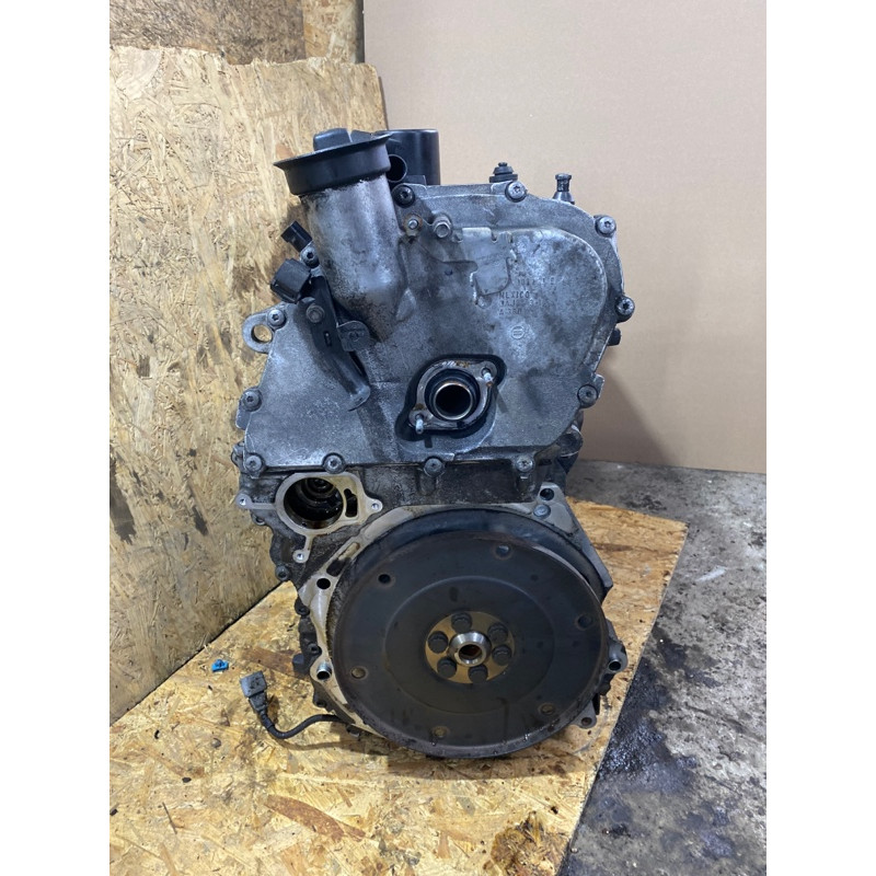 Двигатель (двигатель и элементы) Volkswagen Golf 1K 2.5 07k103023