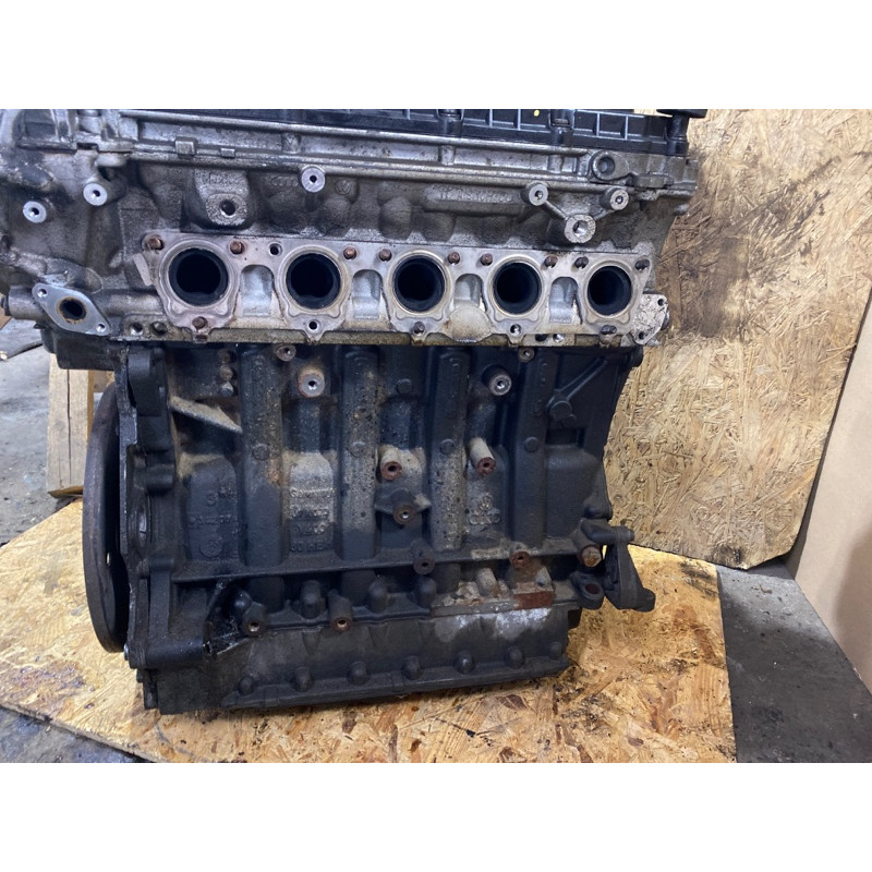 Двигатель (двигатель и элементы) Volkswagen Golf 1K 2.5 07k103023