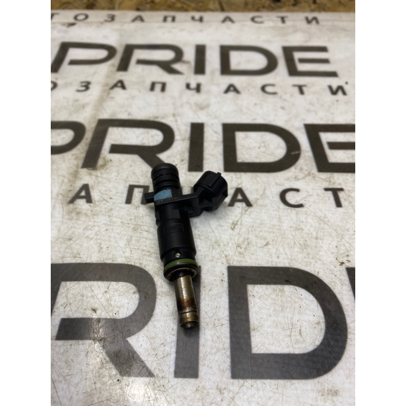 Форсунка топливная (топливная система) Volkswagen Golf 1K 2.5 07k906031c