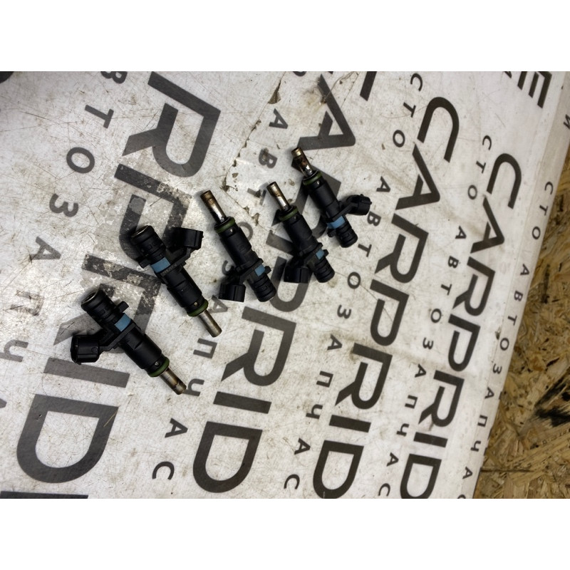 Форсунка топливная (топливная система) Volkswagen Golf 1K 2.5 07k906031c