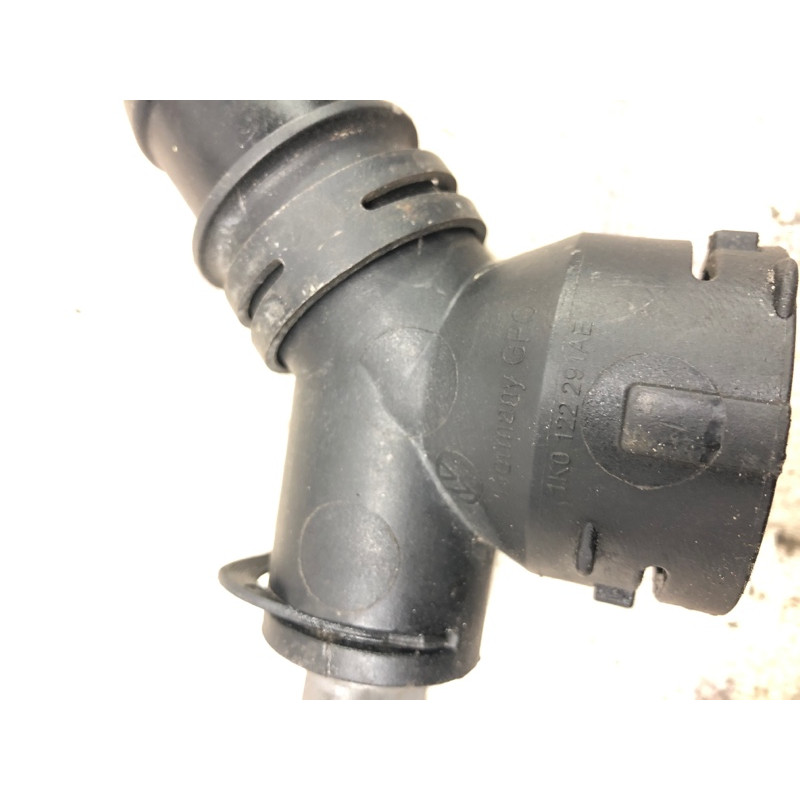 Фланец (система охлаждения) Volkswagen Golf 1K 2.5 1k0122291ae