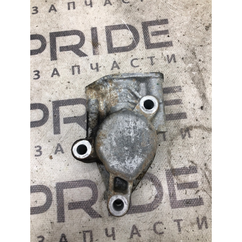 Кронштейн ТНВД (кронштейны двигателя) FORD Focus MK3 2013 2.0 cm5e9b374ee