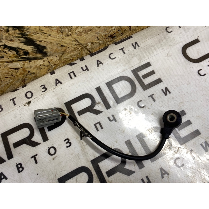 Датчик детонации (электрика двигателя) FORD Focus MK3 2013 2.0 1s7a12a699bb