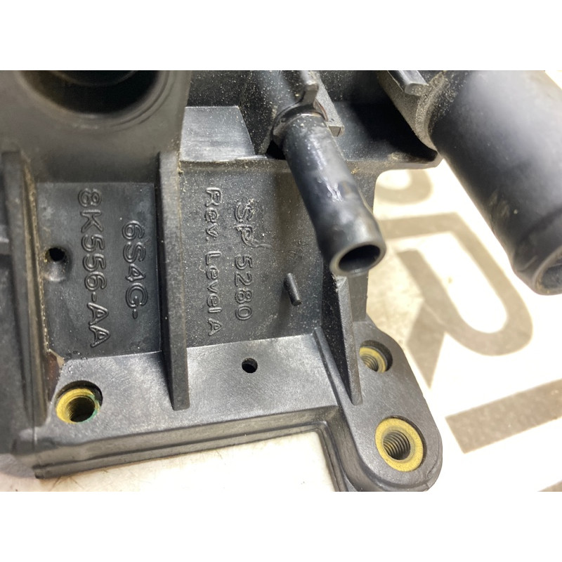 Фланец (система охлаждения) Ford Fusion MK5 2.5 6s4g8k556aa