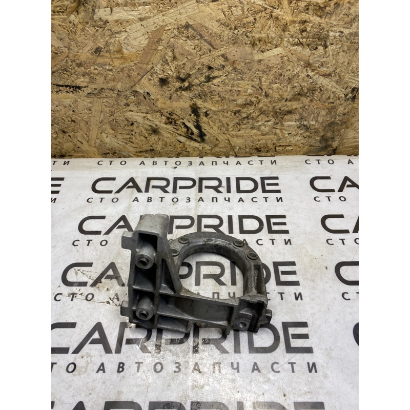 Кронштейн промежуточного вала (трансмиссия) Jeep Cherokee Trailhawk 2014 2.4 52123853ab