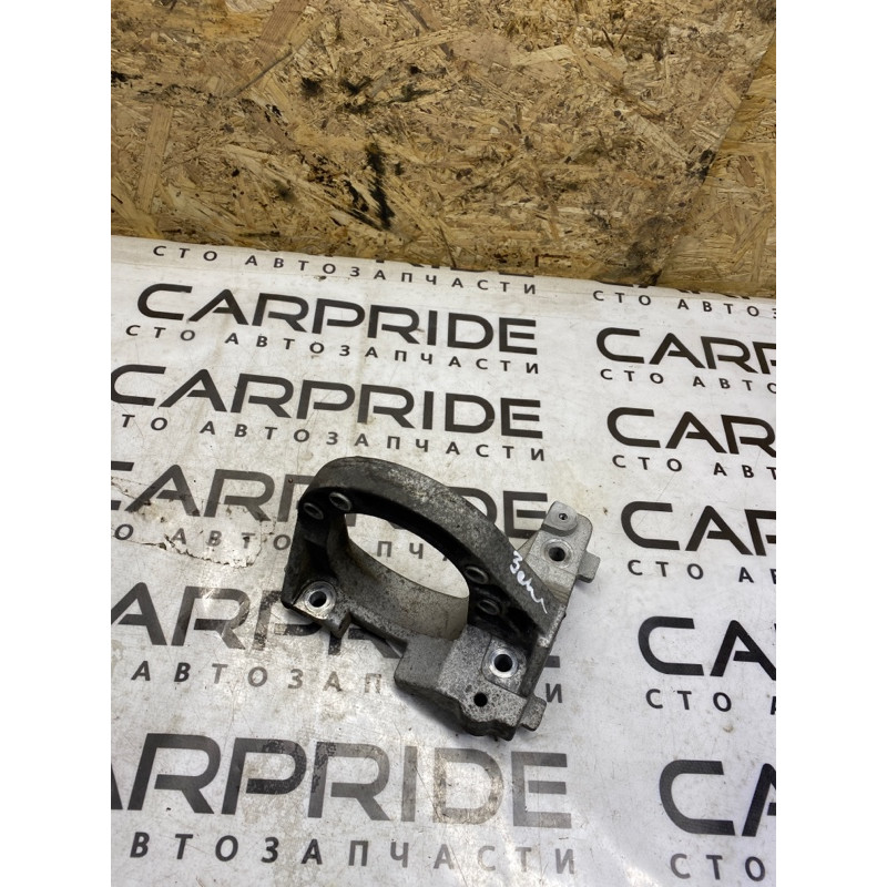 Кронштейн промежуточного вала (трансмиссия) Jeep Cherokee Trailhawk 2014 2.4 52123853ab