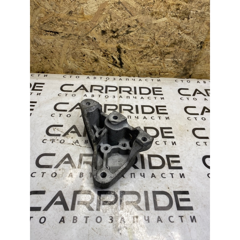 Кронштейн КПП (трансмиссия) Jeep Cherokee Trailhawk 2014 2.4 68141735ac