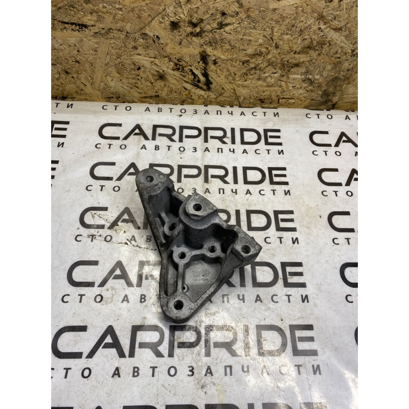 Кронштейн КПП (трансмиссия) Jeep Cherokee Trailhawk 2014 2.4 68141735ac