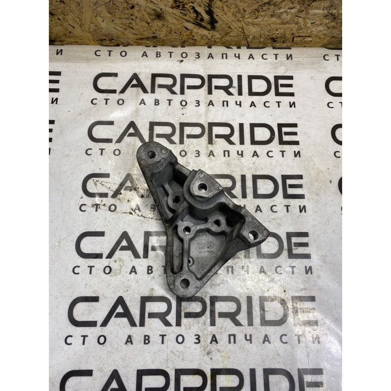 Кронштейн КПП (трансмиссия) Jeep Cherokee Trailhawk 2014 2.4 68141735ac