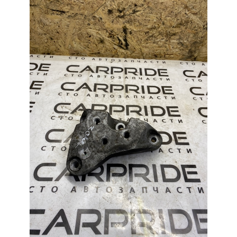 Кронштейн КПП (трансмиссия) Jeep Cherokee Trailhawk 2014 2.4 68141735ac