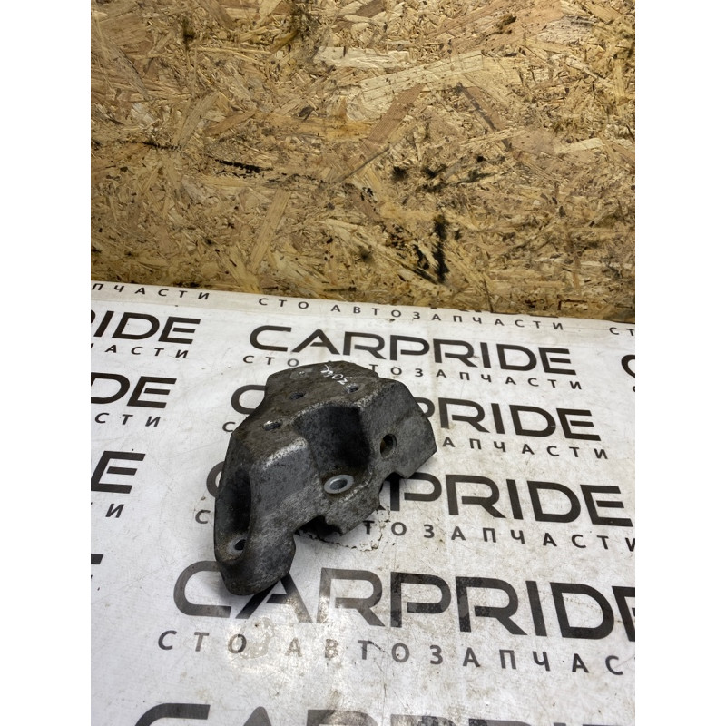 Кронштейн КПП (трансмиссия) Jeep Cherokee Trailhawk 2014 2.4 68141735ac