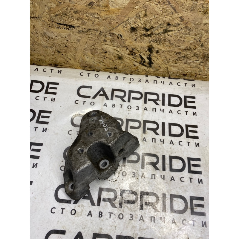 Кронштейн КПП (трансмиссия) Jeep Cherokee Trailhawk 2014 2.4 68141735ac