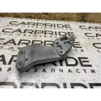 Кронштейн генератора