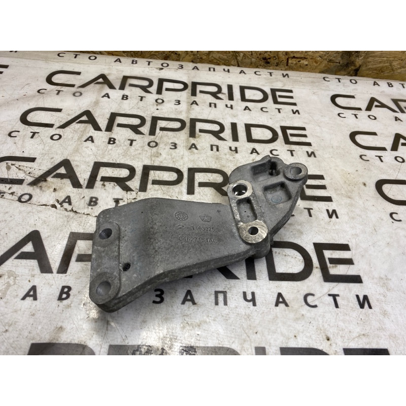 Кронштейн генератора (кронштейны двигателя) Jeep Cherokee Trailhawk 2014 2.4 04627154ac