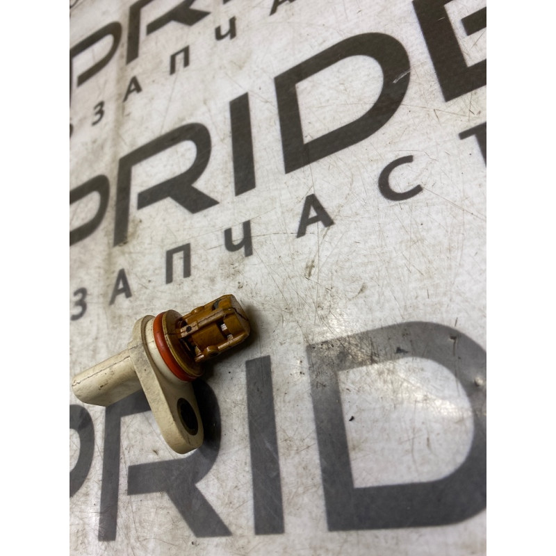 Датчик положения распредвала (электрика двигателя) Chevrolet Volt 1 1.4 55566932